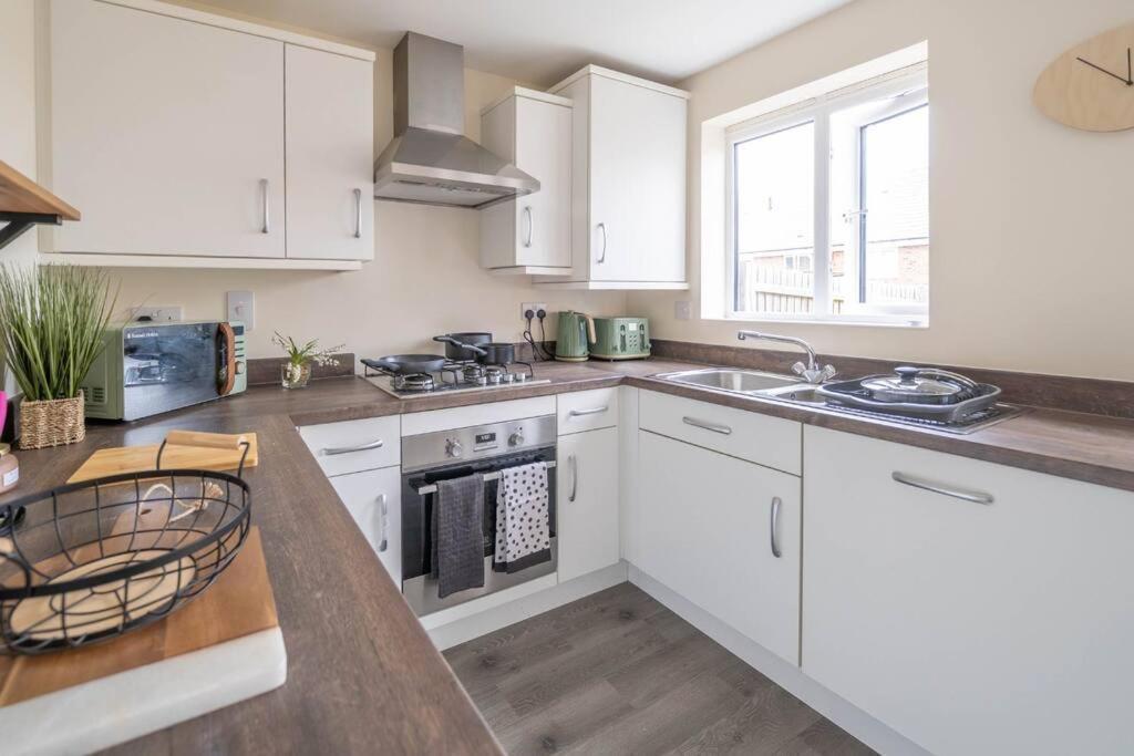 Good For Company Let 2-Bed In Coventry 2X Parking Apartment Ngoại thất bức ảnh